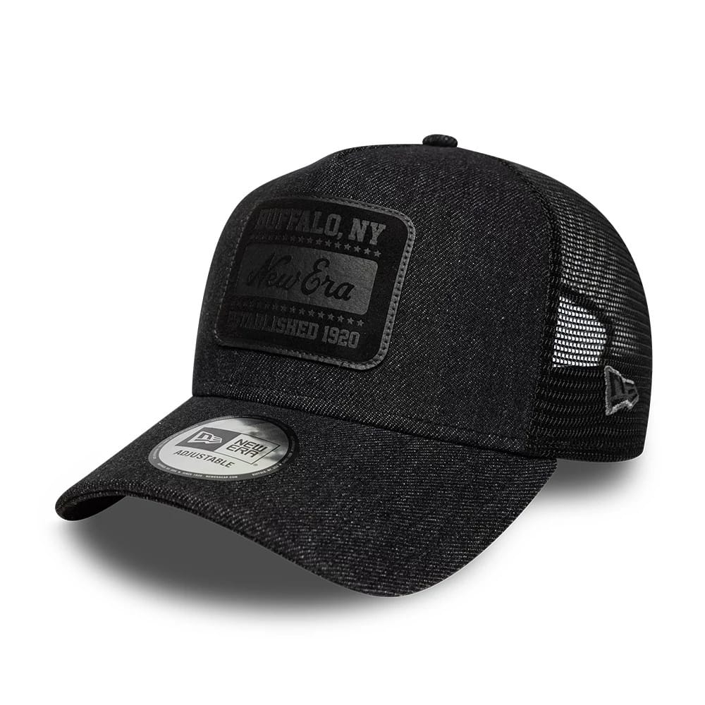 Nye caps